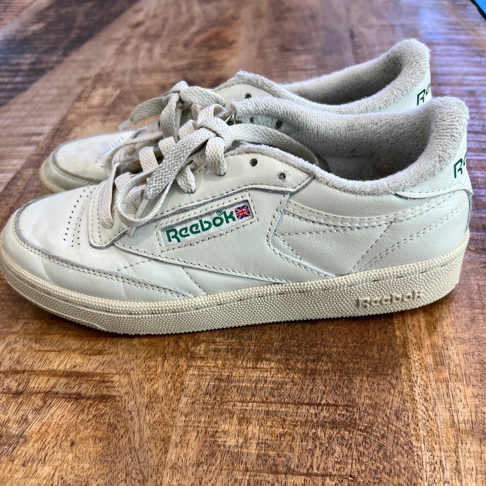 Reebok Off-White Leather Sneakers - Size 6.5